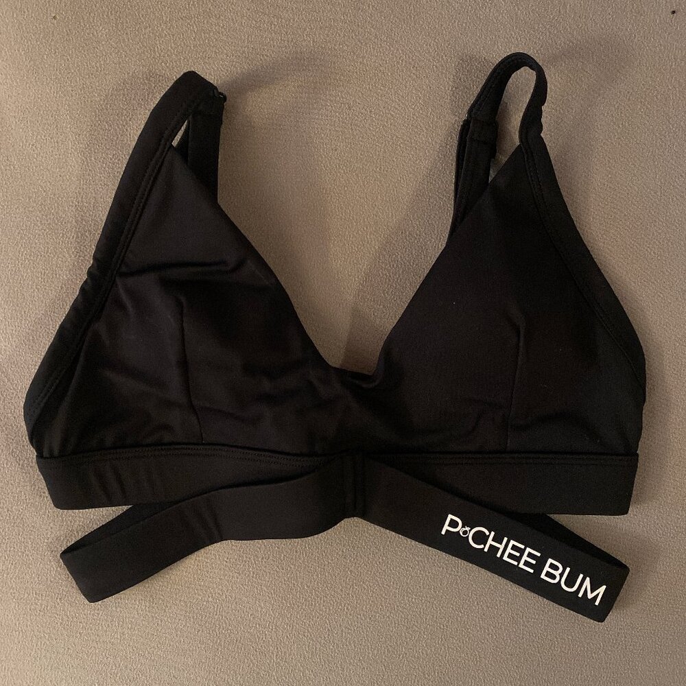 NEW pcheebum black cross front cutout sports bra